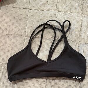 AYBL Black Women's Sports Bra NWOT 🖤